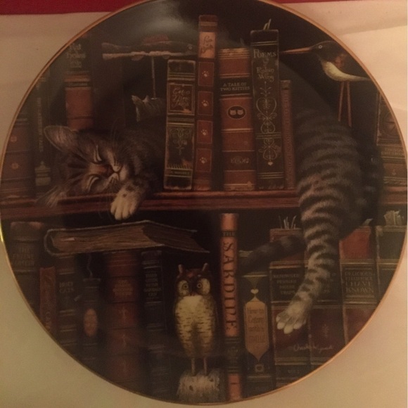 Frederick The Literate Decorative plate and Cross Stitch Kit Bundle - Picture 1 of 5